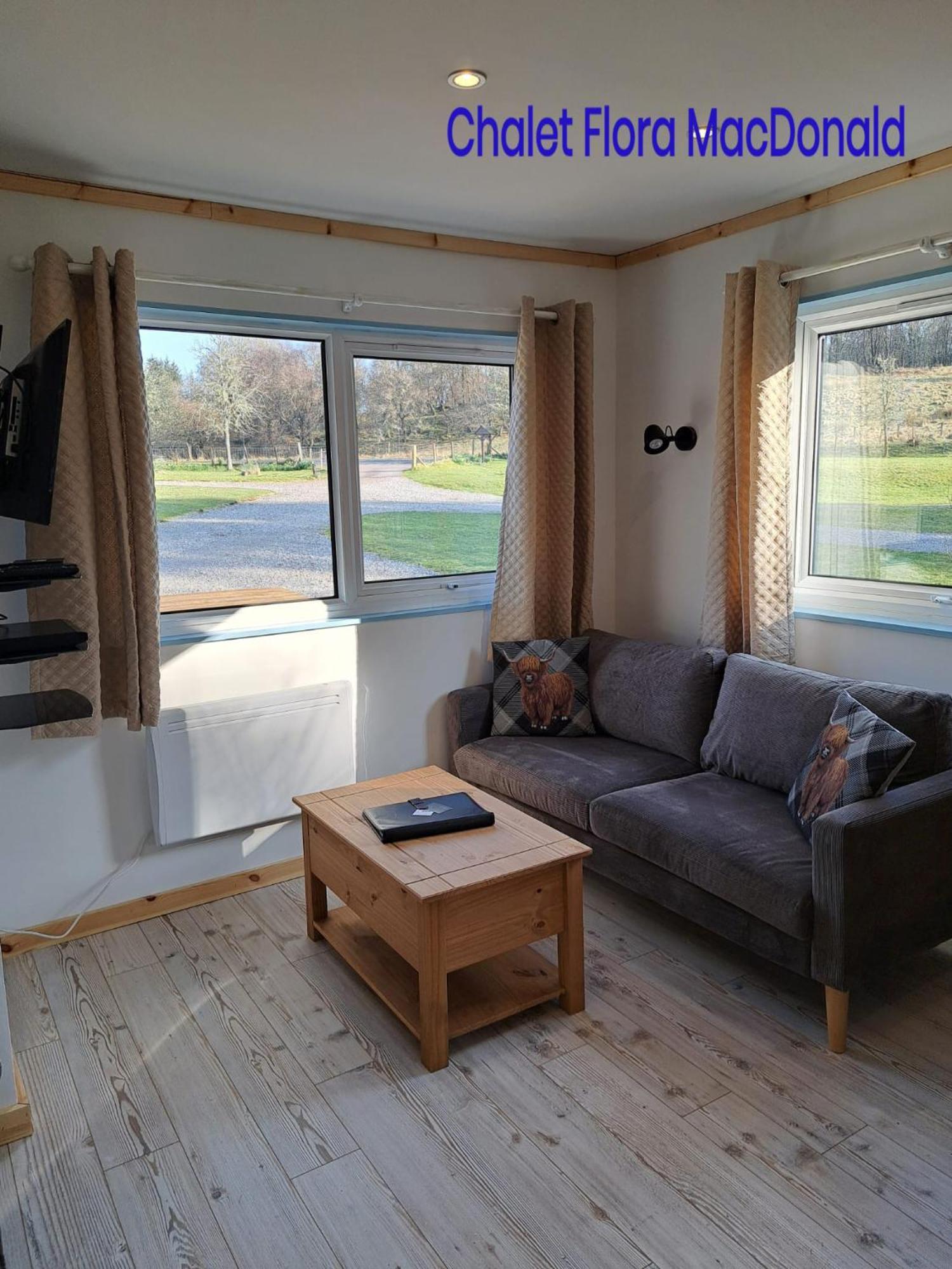 Airdeny Chalets تاينويلت الغرفة الصورة